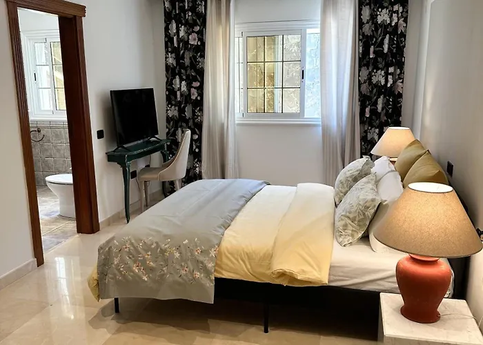 Boutique Leicht & Friends 여관 아데제